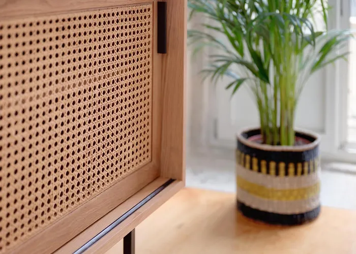 Flores Plaza Apartament *